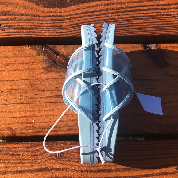 NWT J Crew Crewcuts Lt. Blue Pool Sliders with Cross Straps Sizes 8-10 ,11, 13 - Picture 4 of 11